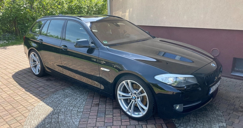 BMW Seria 5 cena 61900 przebieg: 257000, rok produkcji 2013 z Poznań małe 781